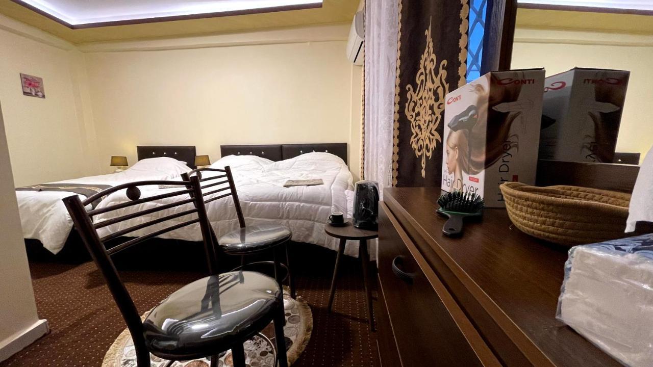 Ad Deir Guesthouse Ваді-Муса Екстер'єр фото